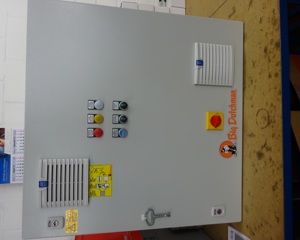 Contr cabinet egg collection